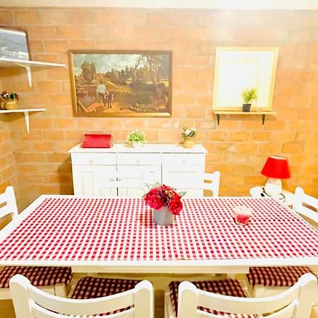 Colorful And Happy Apartment Sukosan - With Parking Экстерьер фото