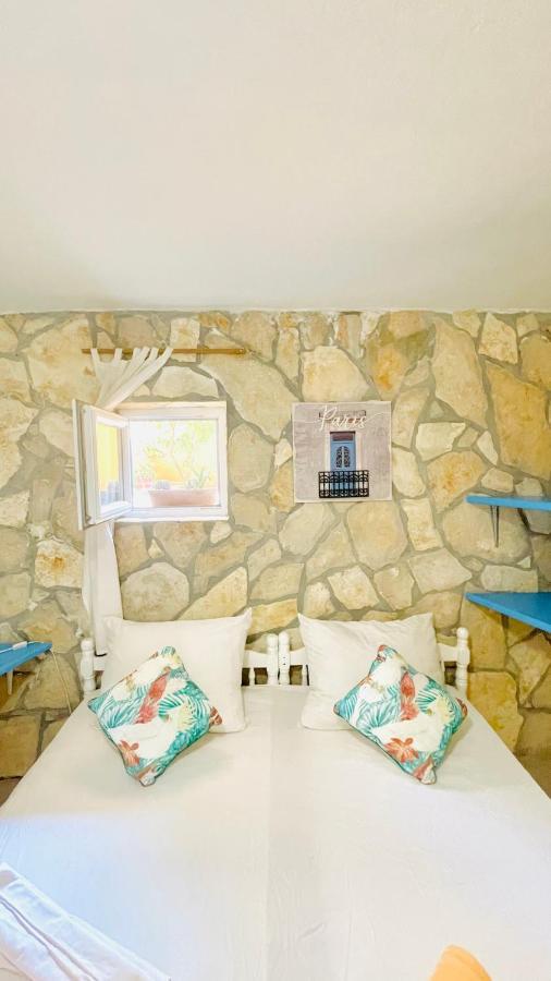 Colorful And Happy Apartment Sukosan - With Parking Экстерьер фото